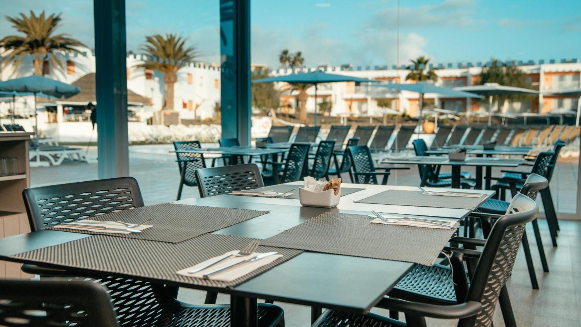 Labranda Bahia De Lobos Hotel Коралео Екстериор снимка