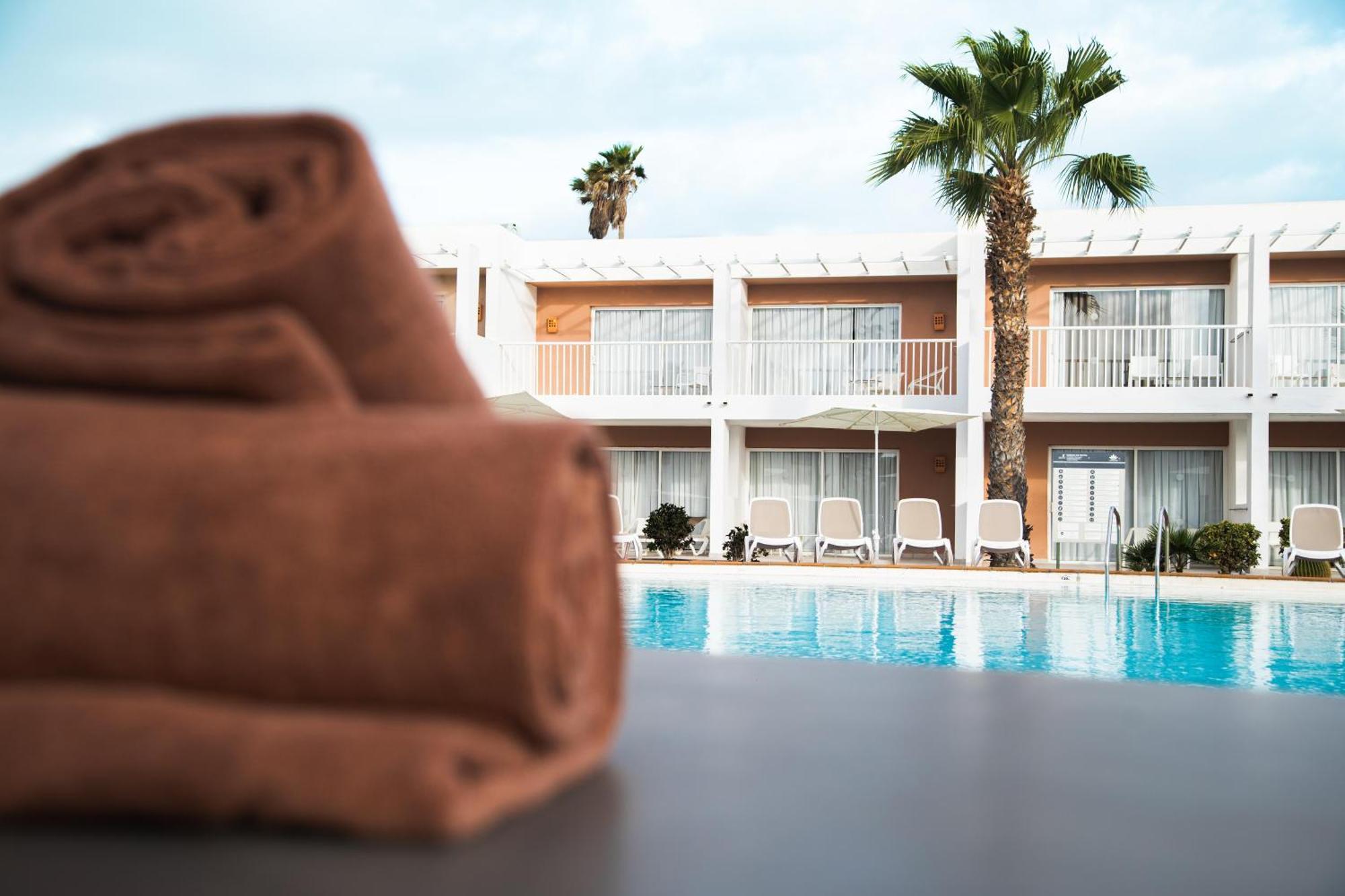 Labranda Bahia De Lobos Hotel Коралео Екстериор снимка